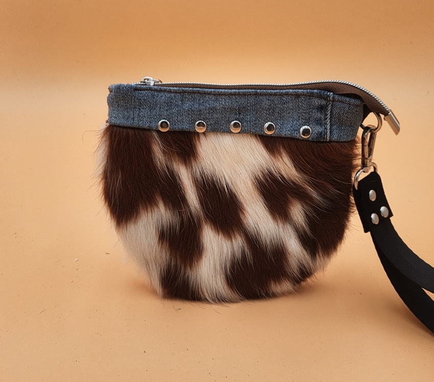 Mini Wristlets 107